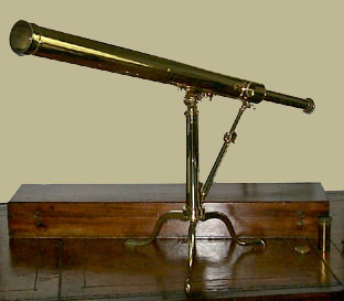 Desk-top telescope